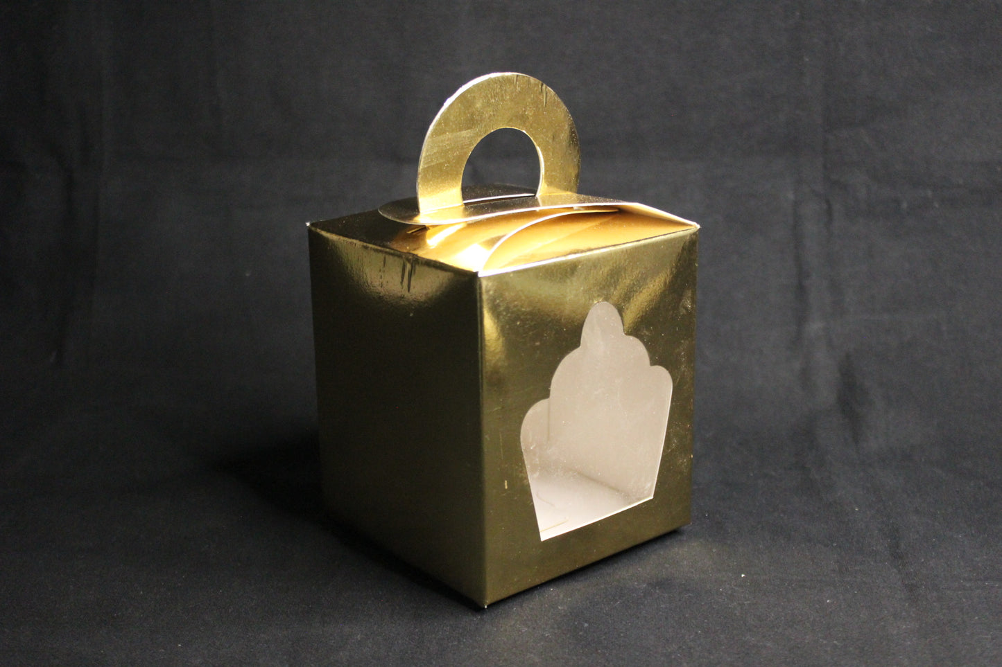 Gift Box for One Cupcake (Pink, Blue, White, Golden) – Elegant Packaging for Special Occasions