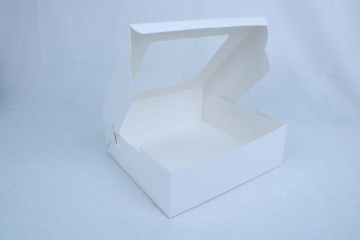 White Bakery boxfor cakes (9"x9"x4") 2