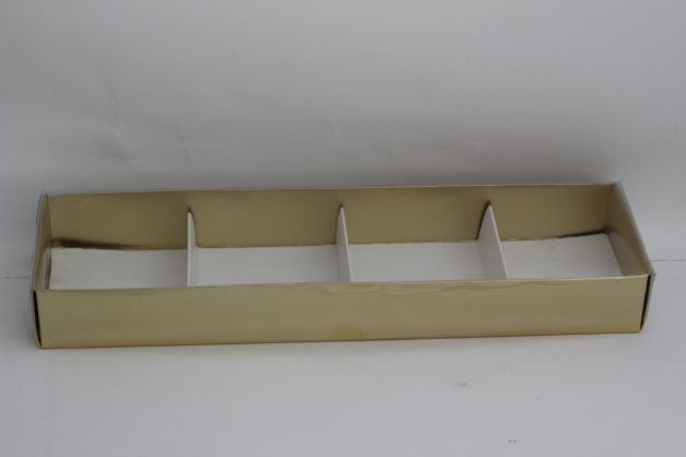 Transparent Pvc Lid Gift Box with 4 Brownie Compartments. 5