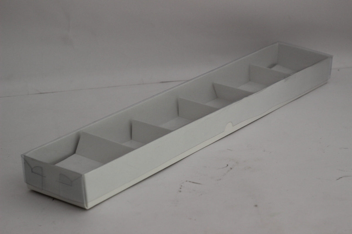 Transparent Cover box for 6 brownies - 18x3x2 Inches