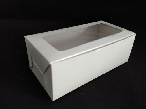Small bakery box for mini macaroons, chocolates and khajoor (5x2x1.5)