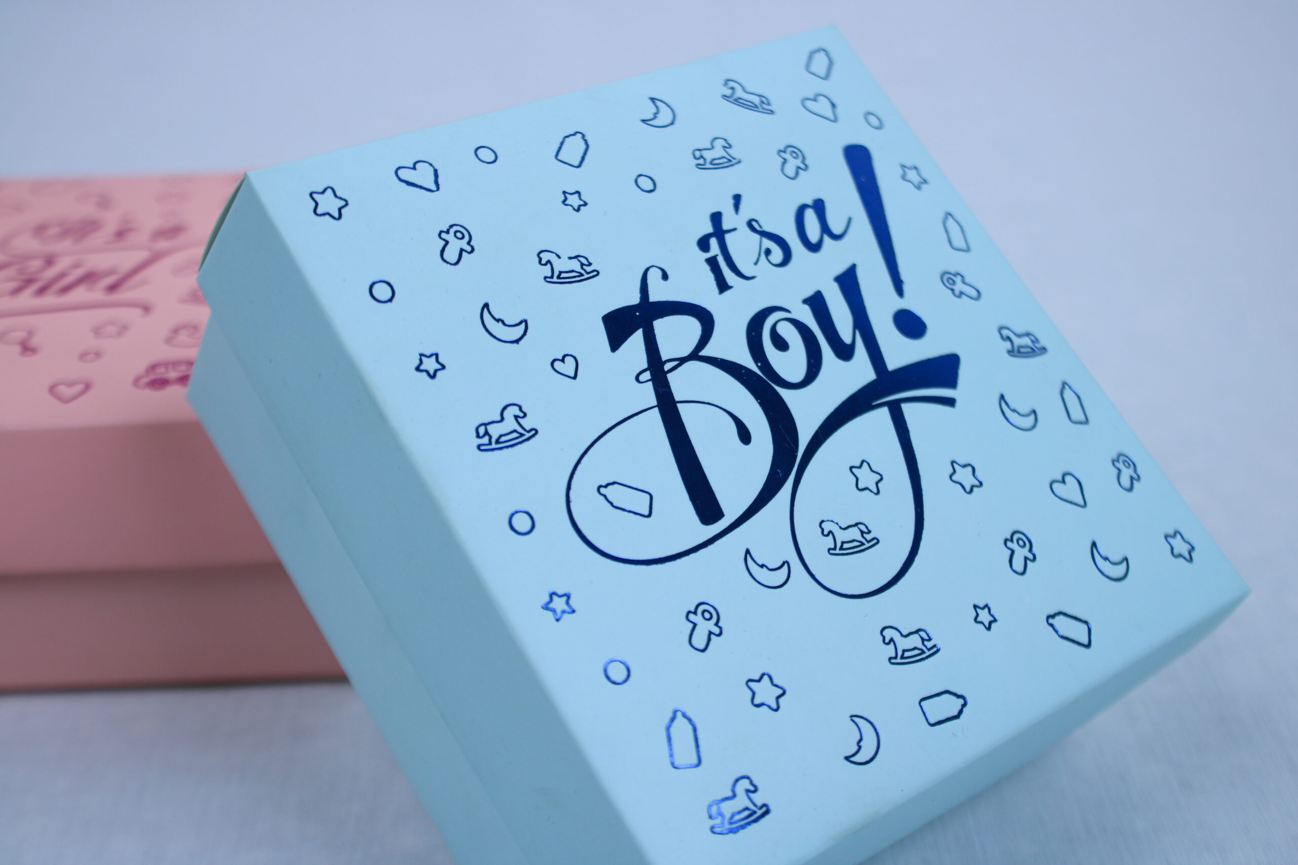 Baby Announcement Sweets Gift Box: “It’s A Boy” – Custom Baby Gift Packaging