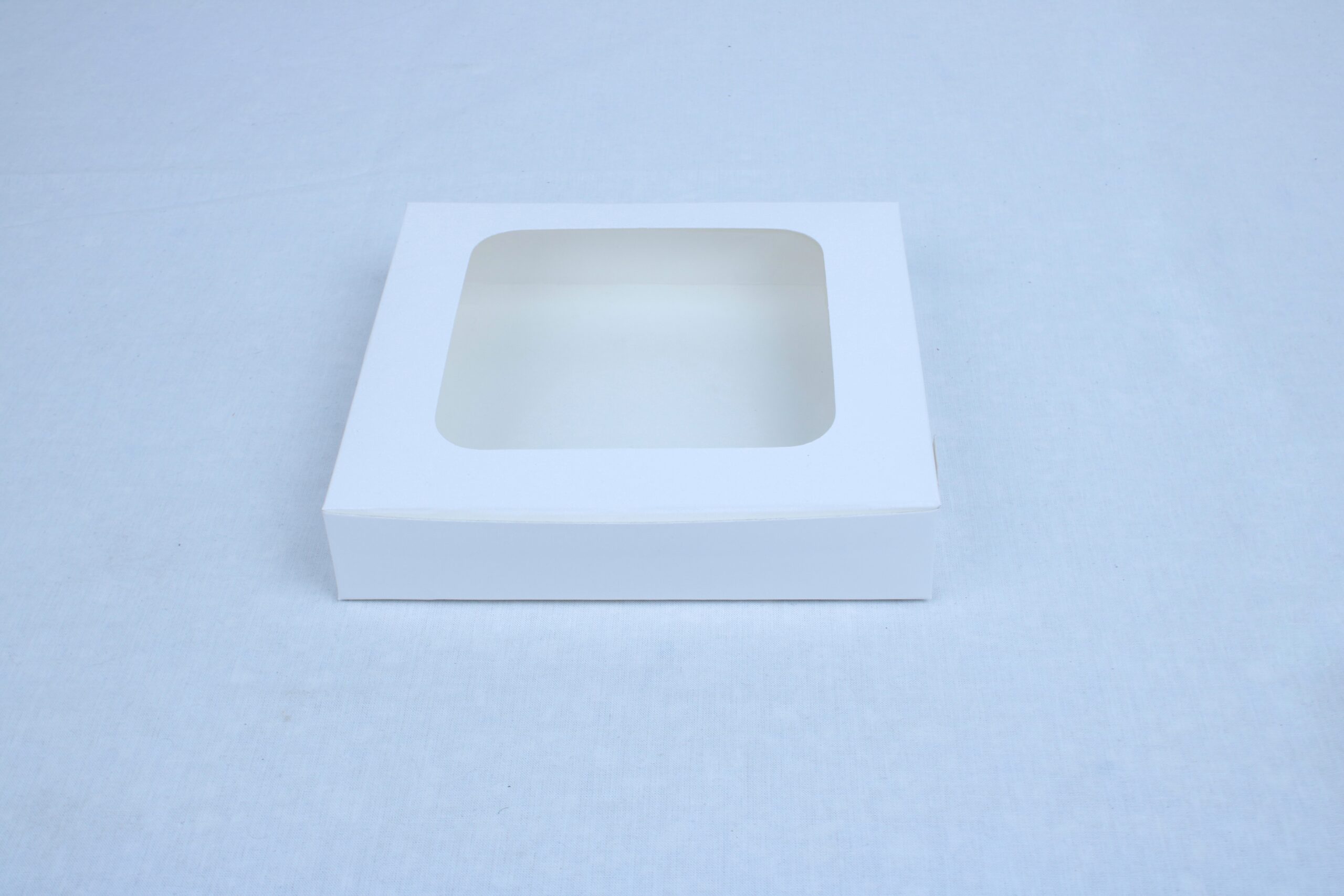 Bakery Box for Brownies, Sweets & Chocolates (7×7×2 Inches) – White & Golden - Image 4