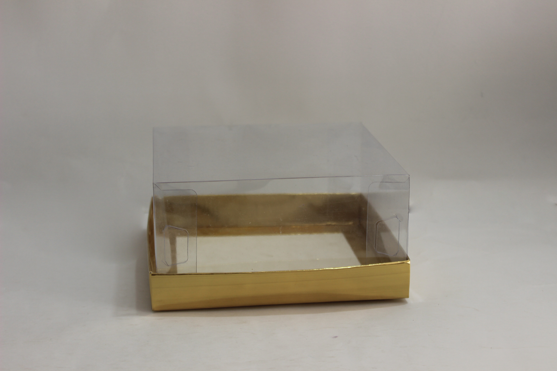 Transparent PVC Gift Box - 8x8x4