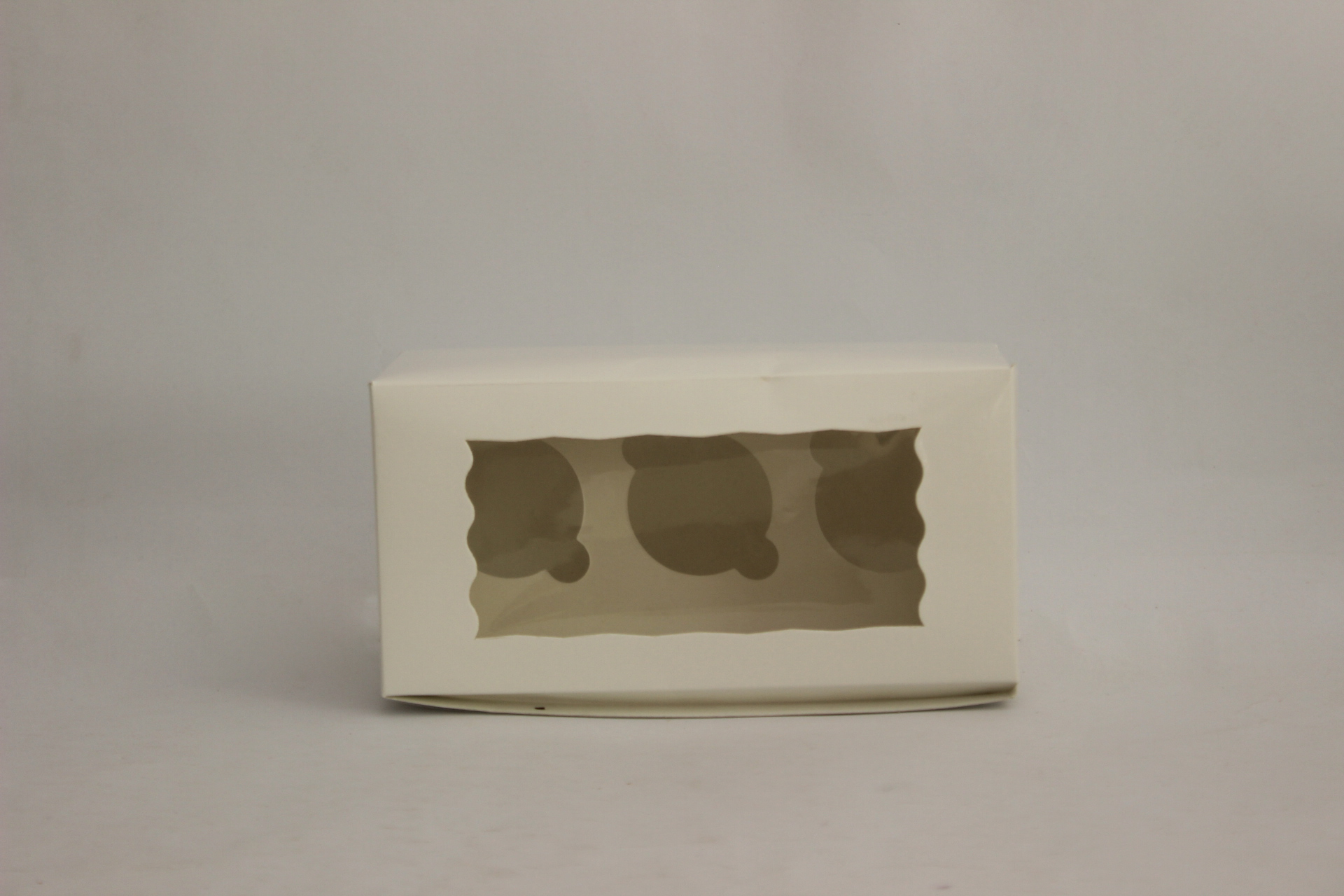 cupcake box, for 3 mini  cupcakes, white, transparent