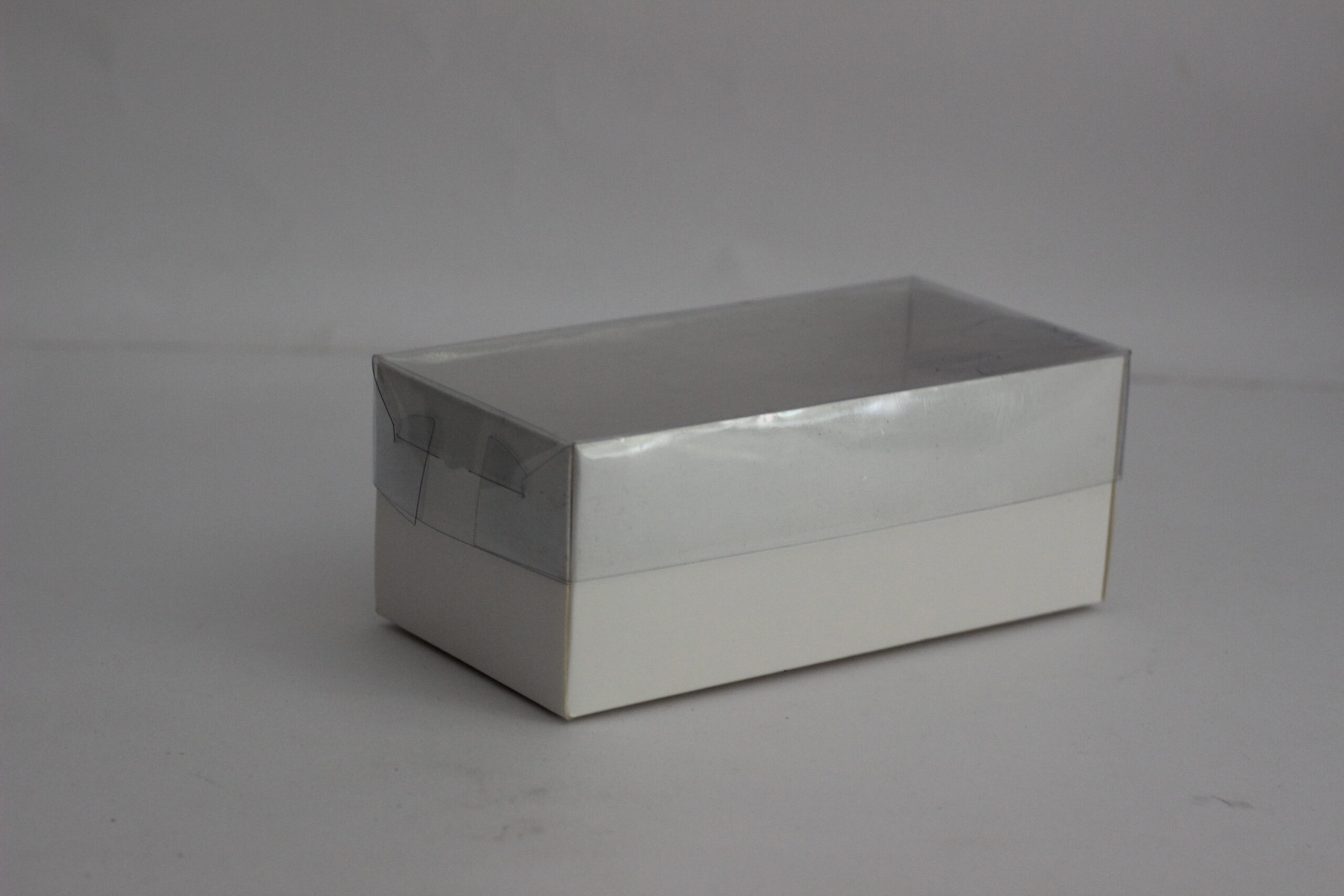 Transparent pvc lid Box (5"x2"x2") for macaroons and other small items